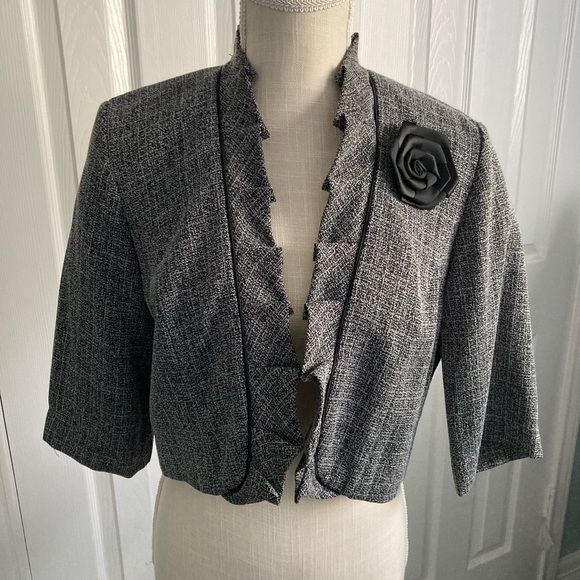 Danny & Nicole Dress Size 12P - Picture 8 of 8